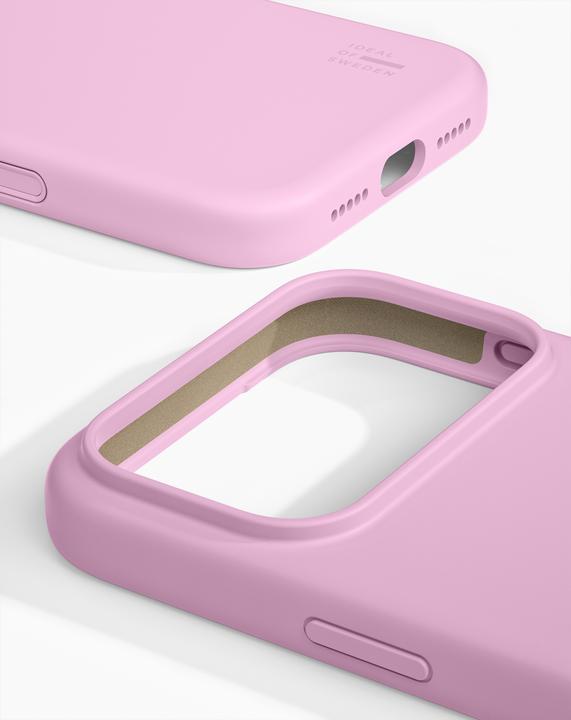 Actual product image iDeal Of Sweden iPhone 17 Pro Max Silicone Case - Bubblegum Pink (Apple iPhone 17 Pro Max)