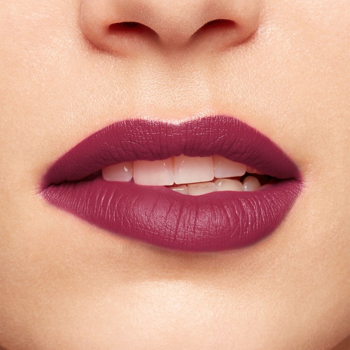 Actual product image Clarins Joli Rouge Velvet (Purple)
