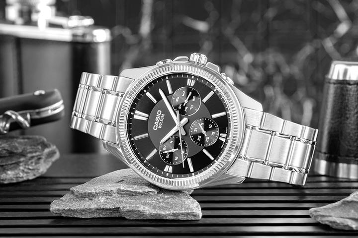 Produktbild Casio Collection (42 mm)