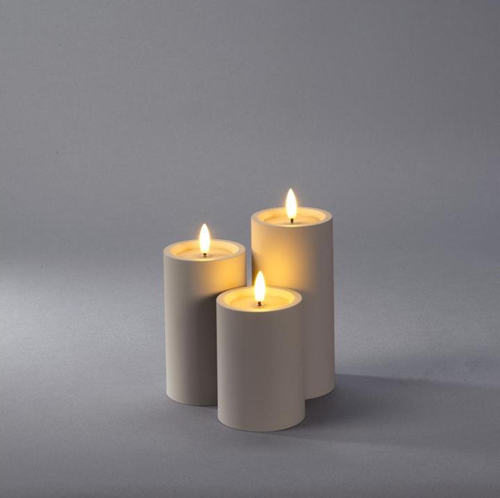 Actual product image LED Kunststoffkerze sand 1875-970 Aussen 1875-970 6h Timer D7 H15cm 2xAA (1 x)