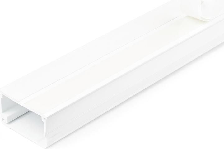 Produktbild StarTech Solid Cable Management Raceway with Adhesive Tape & Cover, 1-3/4"(45mm)W x 1-1/8 (Kabelkanal, 183 cm)