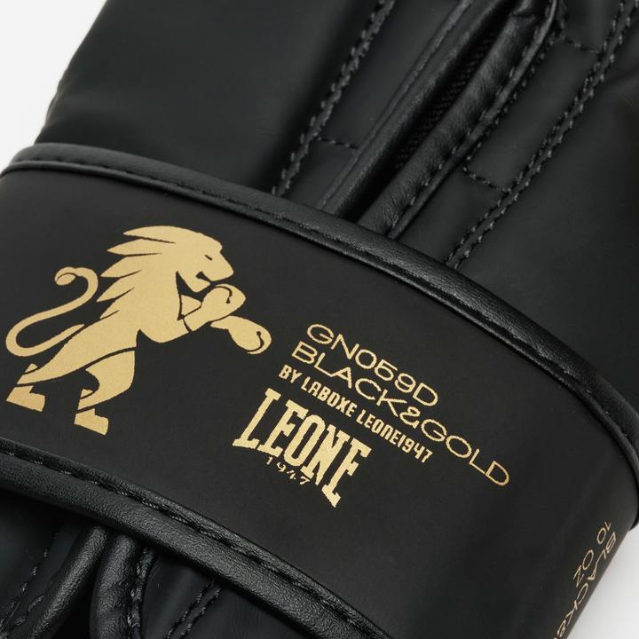 Actual product image Leone Boxing Glove Black Edition GN059D Gold (10 OZ, One size)