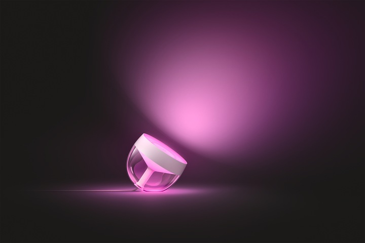 Produktbild Philips Hue Iris BT (570 lm)