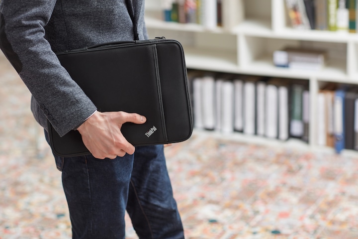 Produktbild Lenovo ThinkPad Sleeve (15.60", Lenovo)