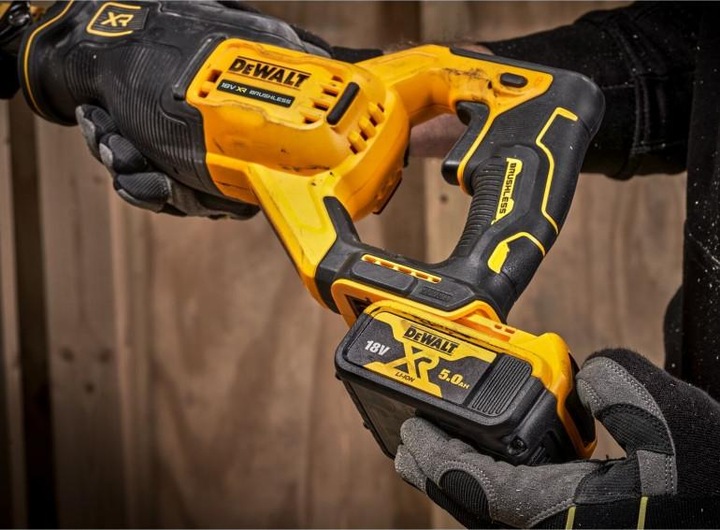Produktbild DeWalt DCS 382 NT