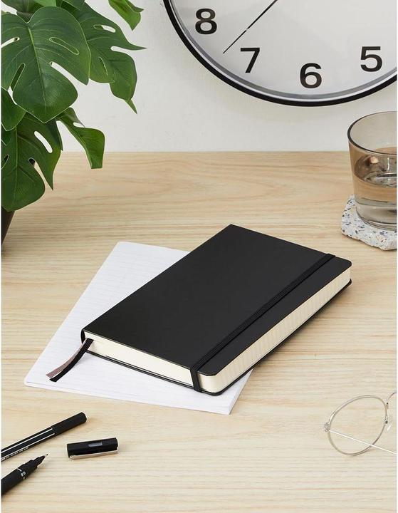Actual product image Moleskine Notebook classic (A5, Lined, Hardcover)