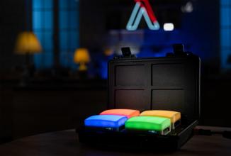 Produktbild Aputure MC4 light Travel Kit (Flächenleuchte, Videoleuchte)