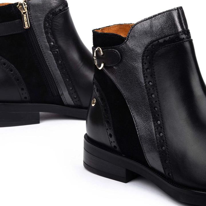 Image du produit Pikolinos Puertollano (41)