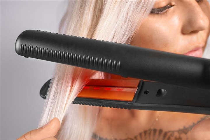 Immagine prodotto Concept VZ6020 Strumento per lo styling dei capelli Piastra nera bronzo 46 W 2 5 m (Piastra per capelli)