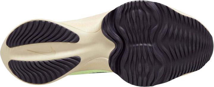 Produktbild Nike Air Zoom Tempo Next% Flyknit (41)