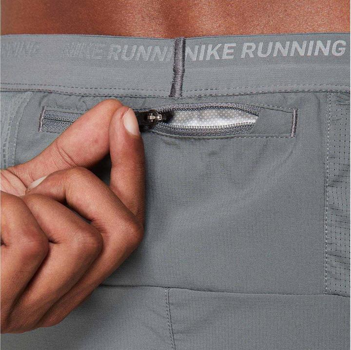 Produktbild Nike Dri-FIT Stride 7 Inch (S)