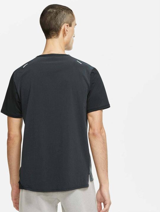 Produktbild Nike Dri-FIT Rise 365 (S)