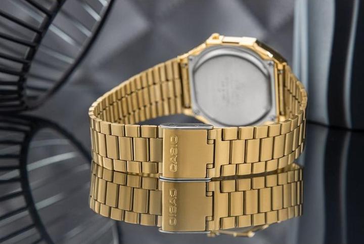 Actual product image Casio Vintage A168wg-9ef (Digital watch, 36.30 mm)