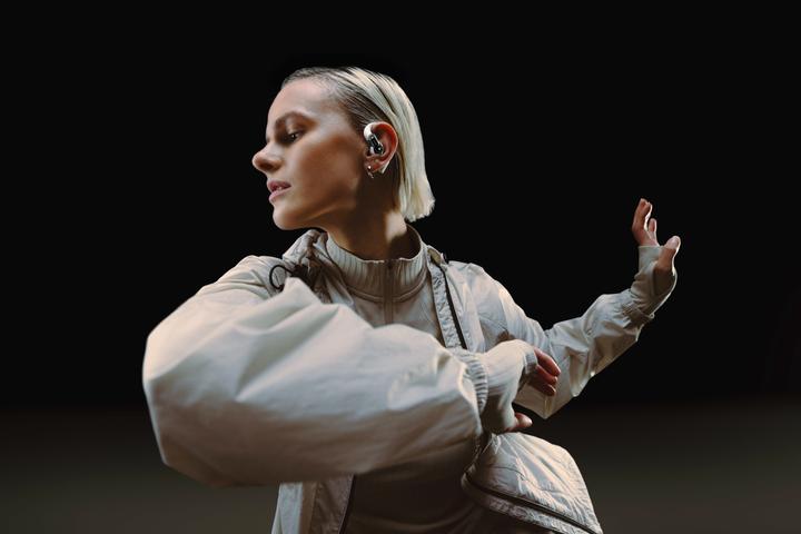 Actual product image Nothing ear (open) (No noise cancellation, 8 h, Wireless)