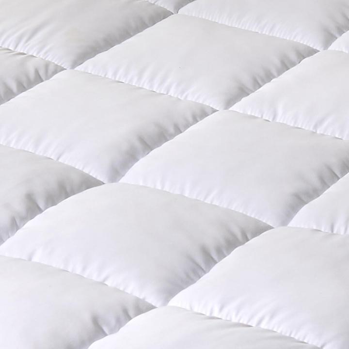 Actual product image Traumschlaf Classic (90 x 200 cm)