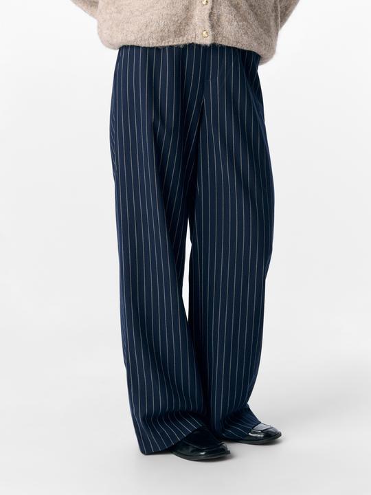 Actual product image Object OBJLISA Hose mit weitem Bein (42)