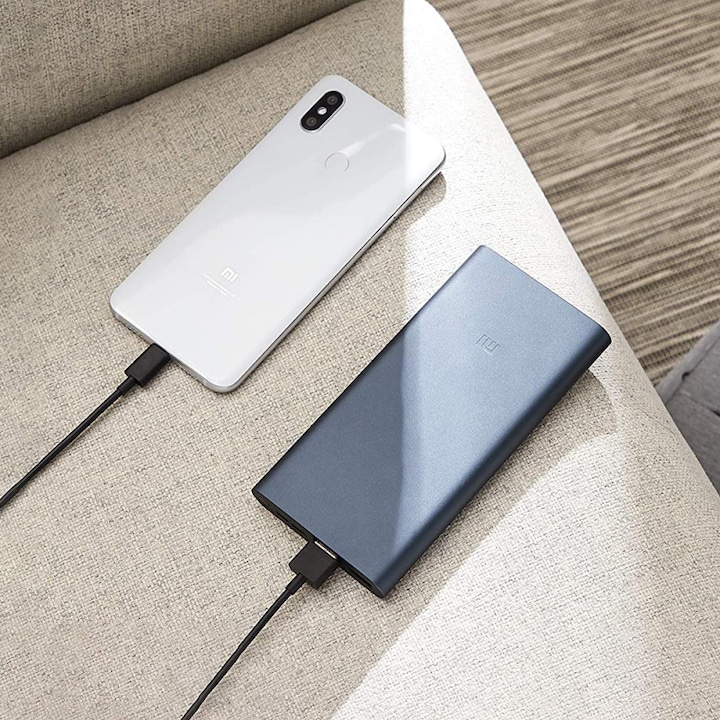 Actual product image Xiaomi Mi Powerbank 3 (10000 mAh, 18 W, 37 Wh)