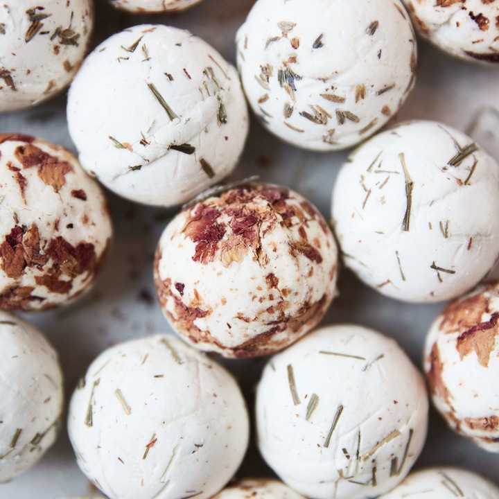Actual product image Meraki Soap Bombs Shea butter (Bath bombs)