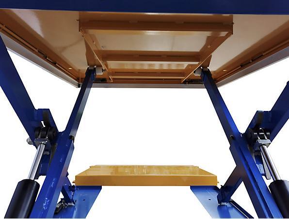 Immagine prodotto eurokraft basic Piano elevatore piatto, a forma di G, portata 1200 kg, comando a pedale.