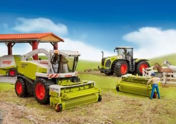 Actual product image Bruder Field choppers
