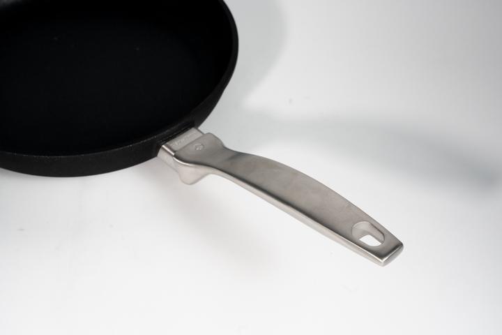 Produktbild Swiss Diamond CXD Induktion Pfanne ohne PFAS 24 cm (Bratpfanne, Aluminiumguss)