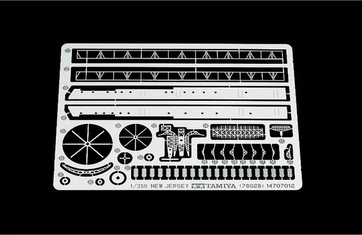 Actual product image Tamiya US Battleship BB-62 New Jersey (w/Details)
