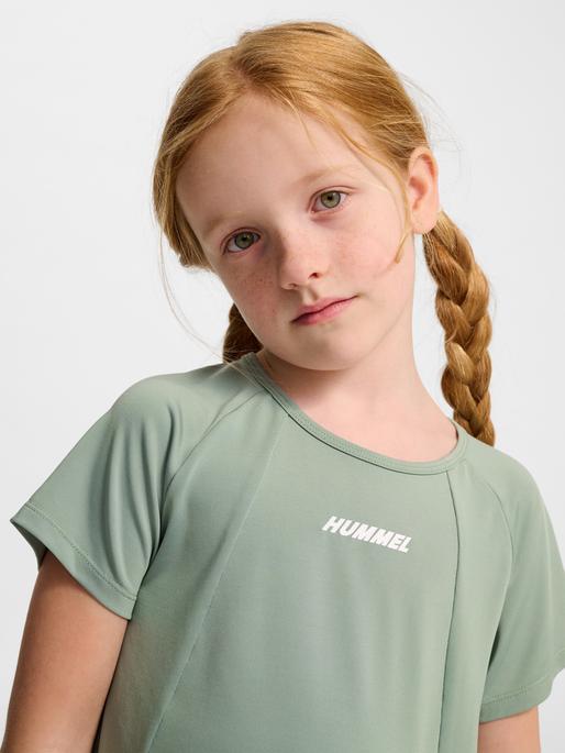 Actual product image hummel Hmlluna Top S/S (122)