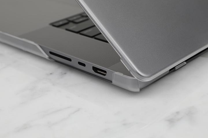 Image du produit Moshi Étui rigide iGlaze - Obudowa MacBook Air 13.6" M2 (2022) (Stealth Clear)" (13.60", Apple)