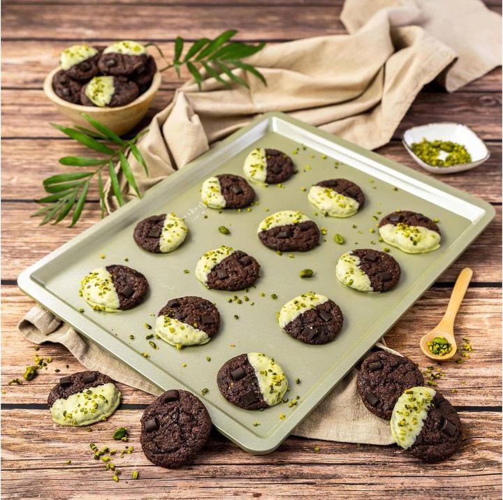Actual product image Zenker Back- und Plätzchenblech 'Green vision'