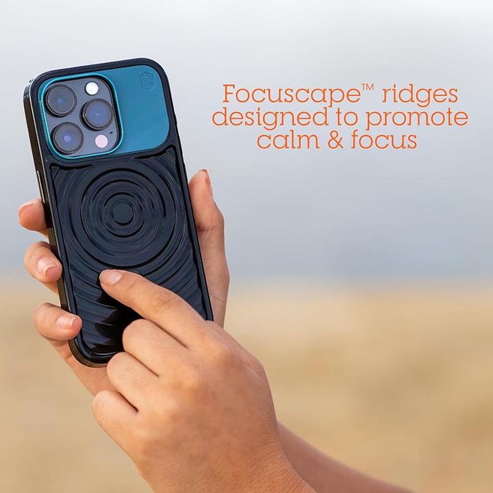 Produktbild STM Reawaken Ripple MagSafe – iPhone 15 Pro Hülle (klar) (Apple iPhone 15 Pro)