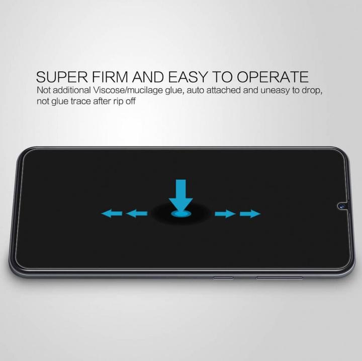 Produktbild Screenguard Samsung Galaxy A20e Panzerglas Schutzfolie Case Friendly Design (1 Stück, Samsung Galaxy A20e)