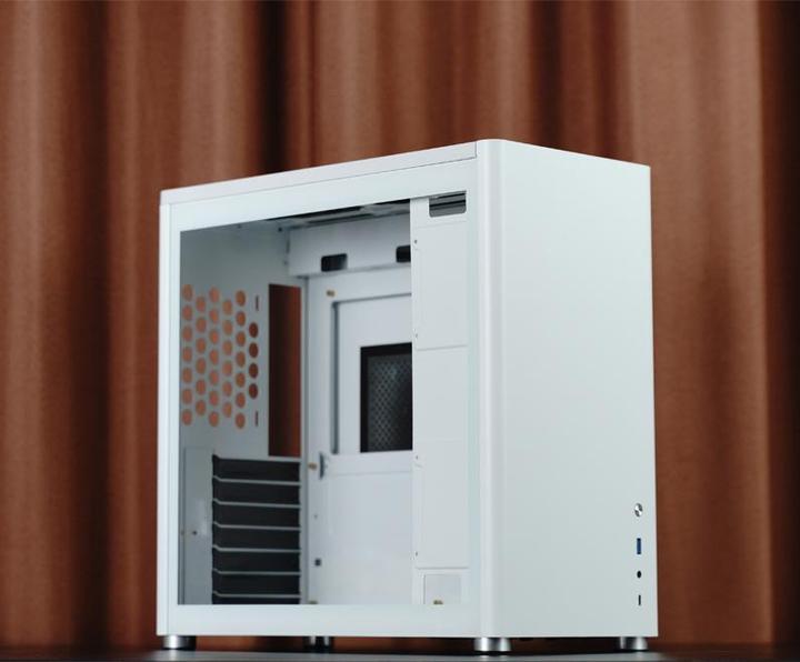 Actual product image Jonsbo D40 ATX Enclosure, Tempered Glass (ATX, mATX)