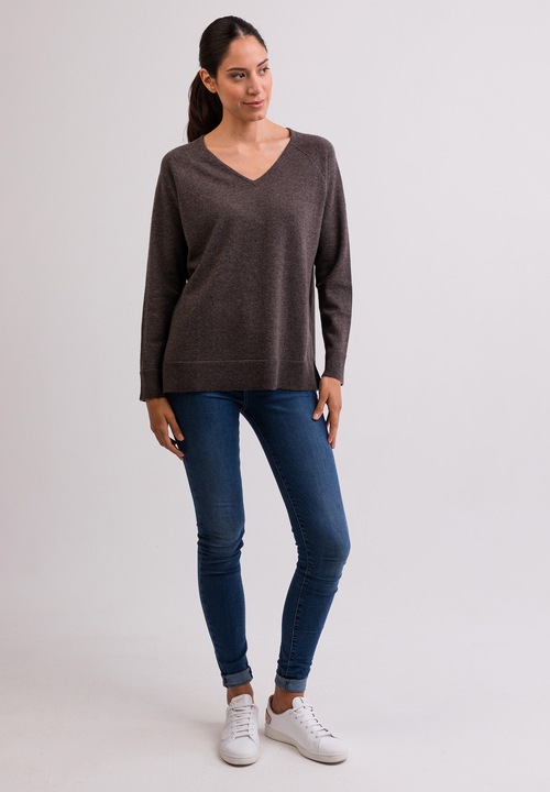 Actual product image Cash-Mere Kaschmir V-Ausschnitt Pullover mit Seitenschlitzen (XL)