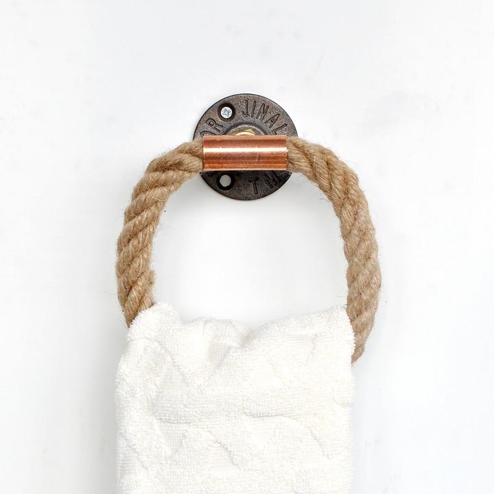 Actual product image Hanah Home Wylder