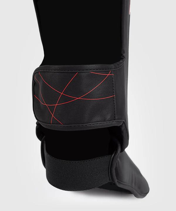 Actual product image Venum Schienbeinschoner Tactical XT Black/Fire Red (L)