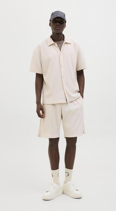 Actual product image Jack & Jones Jpstkarl Interlude Plisse Sweat Shorts (L)
