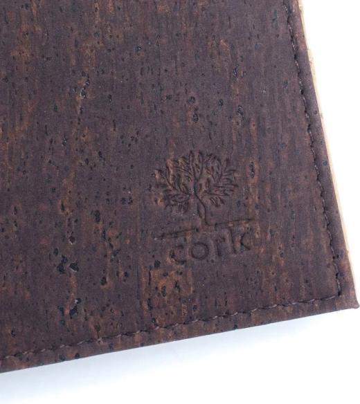Actual product image MB Cork Braune Herrenbrieftasche aus Kork mit Kartonverpackung
