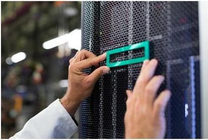Actual product image HPE DL360 Gen11 OROC TM Cbl Kit