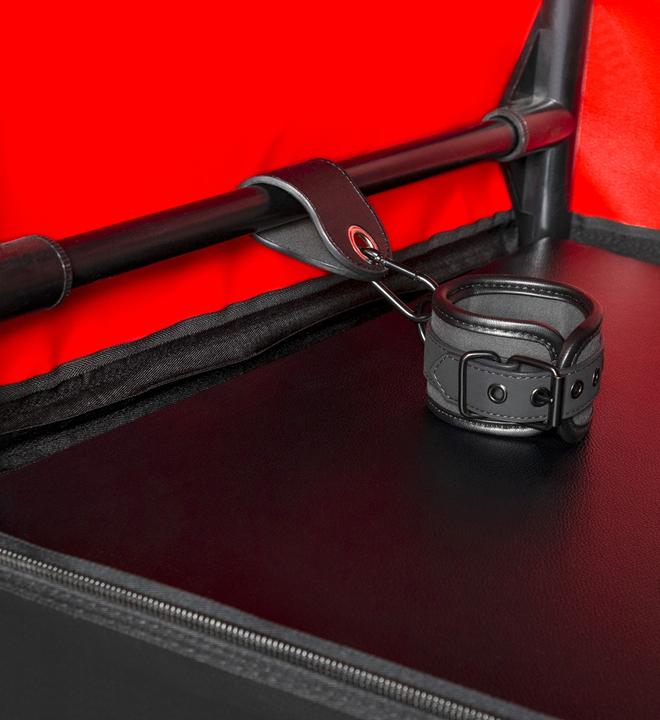 Produktbild Secret Dome â€“ Kink Club Cabina Bukkake Schwarz & Rot
