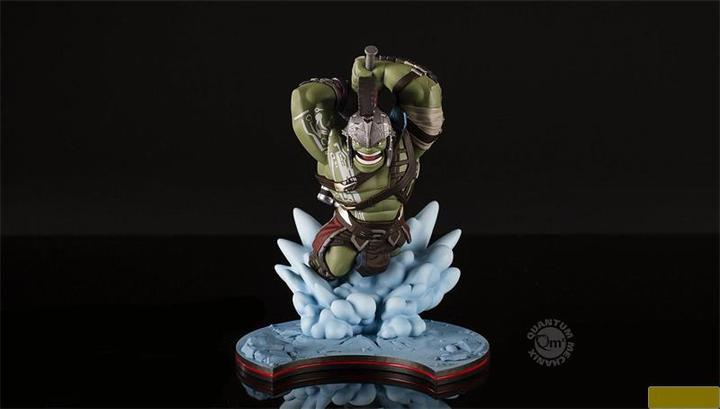 Actual product image Quantum Mechanix Thor Ragnarok diorama Q-Fig MAX Hulk 18 x 14 cm