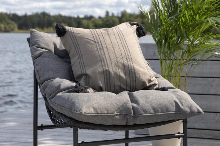 Actual product image Venture Home Tina