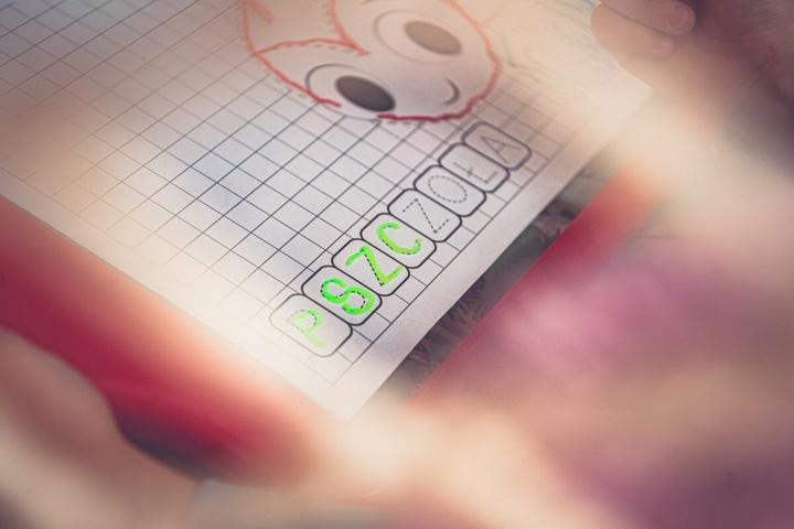 Actual product image Lisciani Carotina LED panel