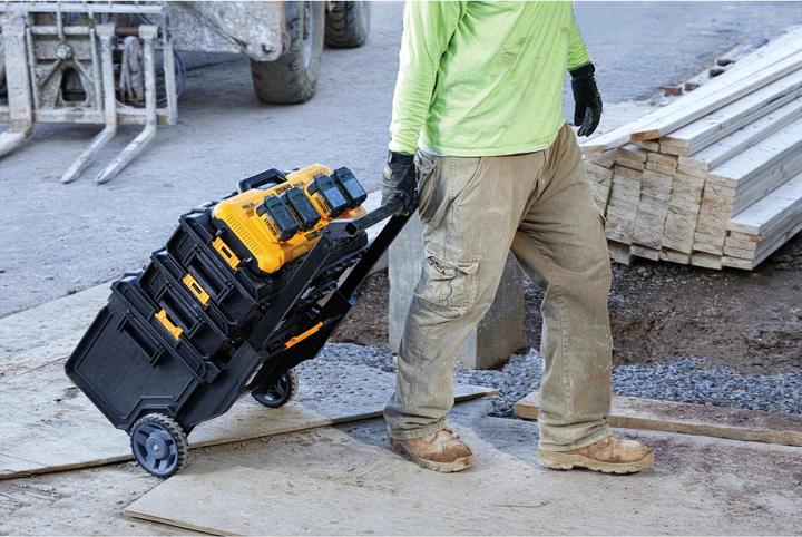 Immagine prodotto DeWalt Caricabatterie XR multi-tensione a 4 porte da 8A (10.8 V)