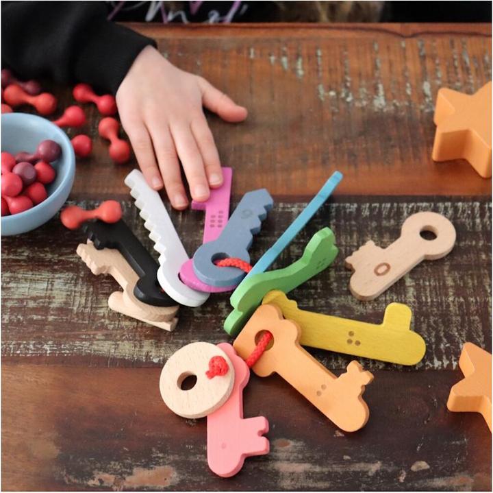 Actual product image TickiT Rainbow wooden keys – 11 numbered keys with threading cord & bag