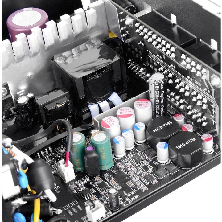 Produktbild Thermaltake Toughpower GT 750W (750 W)