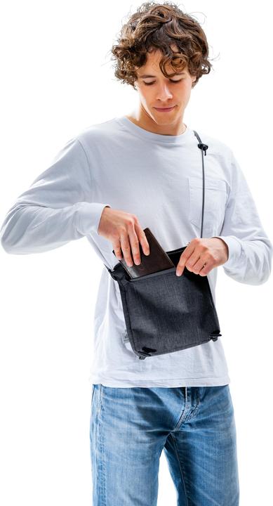 Actual product image Deuter Walker 24 (24 l)