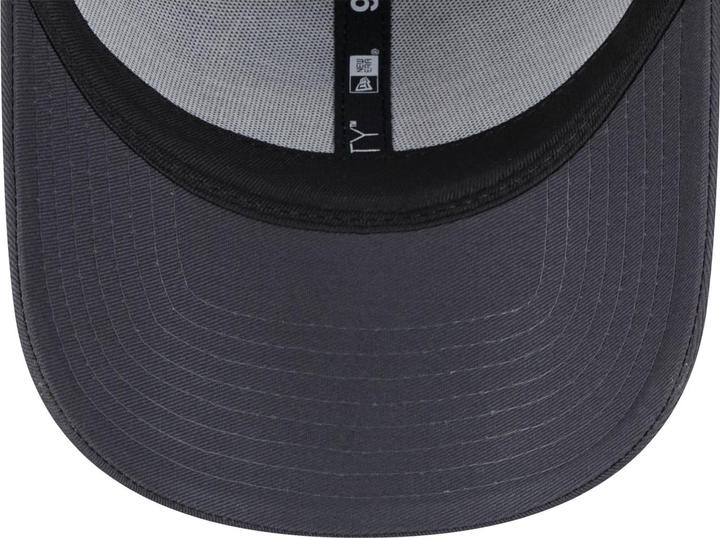 Actual product image New Era 9Forty Strapback Cap - Metallic Chicago Bulls (One size)