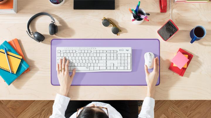 Immagine prodotto Logitech Desk Mat Studio (Largamente)