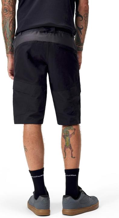 Actual product image Endura Hummvee (L)