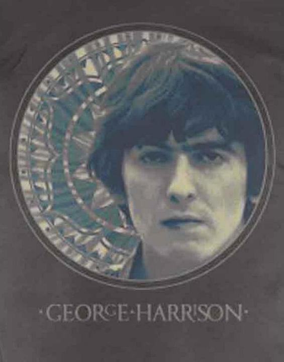 Actual product image Universal Textiles TShirt (XL)